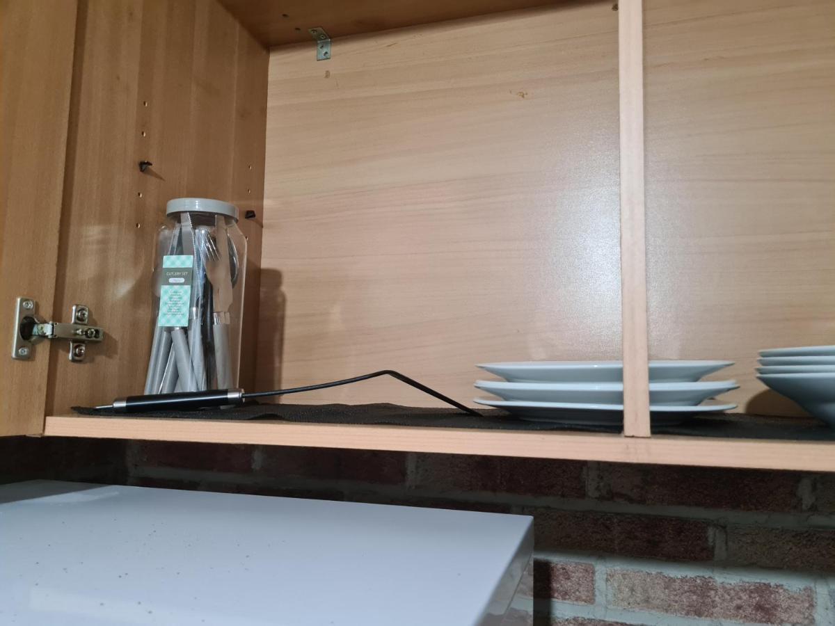 Apartamento Cosy 1&2 parking wifi ménage Netflix gratuits Charleroi Exterior foto