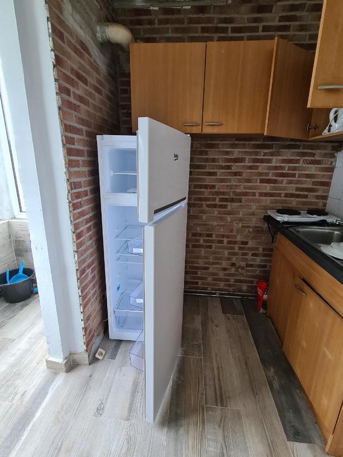 Apartamento Cosy 1&2 parking wifi ménage Netflix gratuits Charleroi Exterior foto