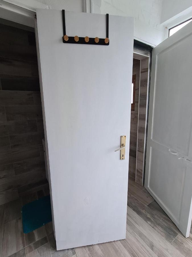 Apartamento Cosy 1&2 parking wifi ménage Netflix gratuits Charleroi Exterior foto