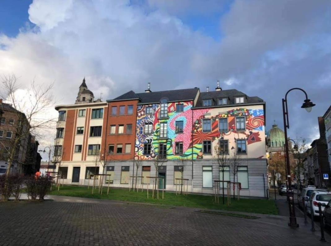Apartamento Cosy 1&2 parking wifi ménage Netflix gratuits Charleroi Exterior foto